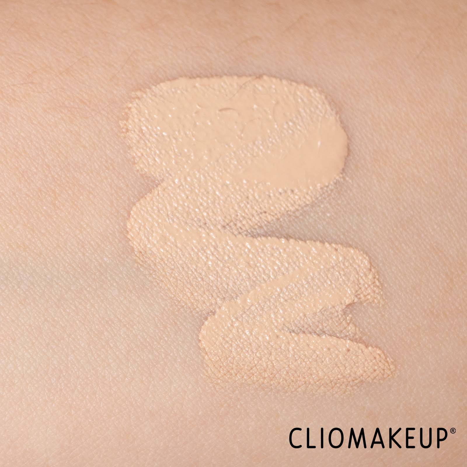 cliomakeup-recensione-correttore-urban-decay-stay-naked-quickie-concealer-7