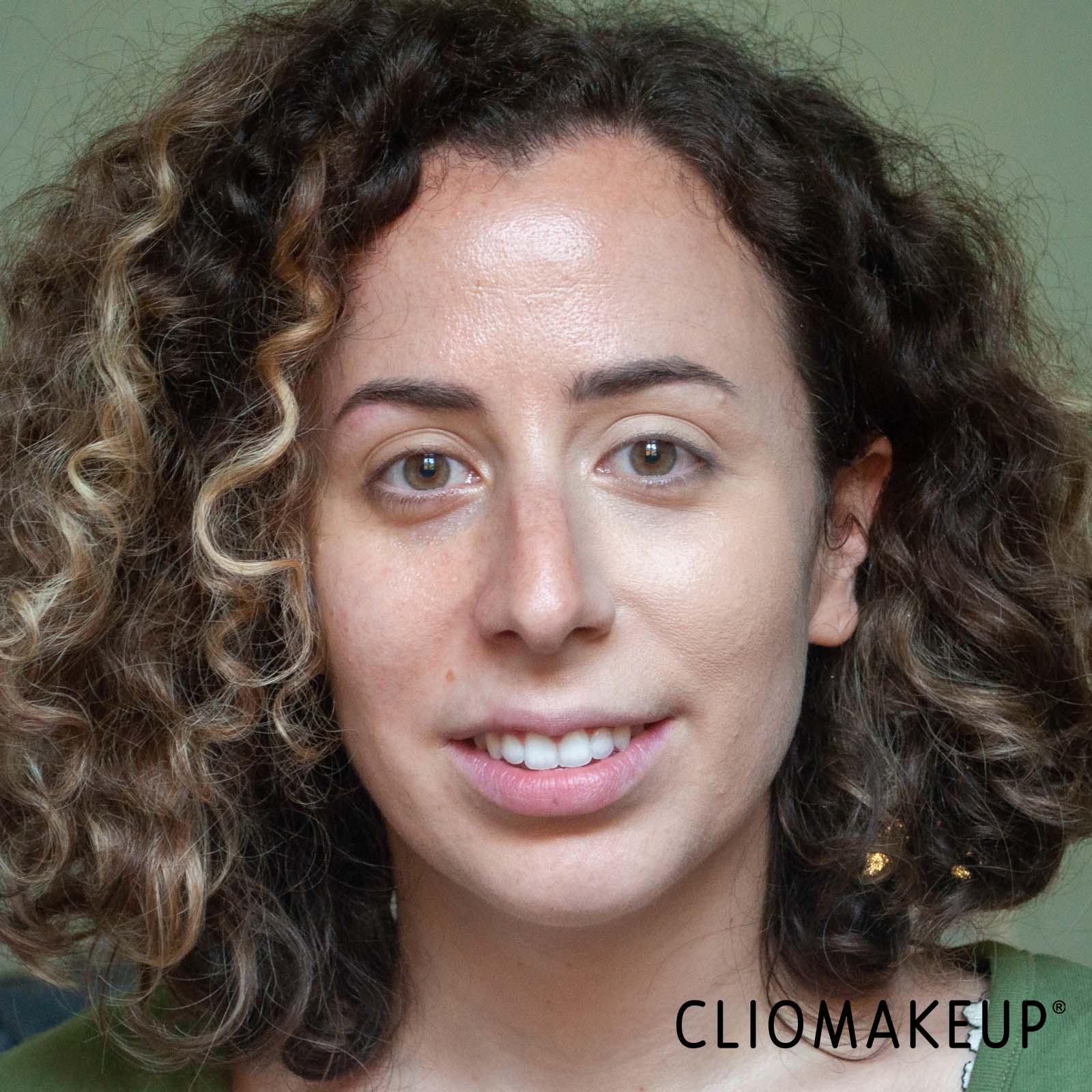 cliomakeup-recensione-correttore-urban-decay-stay-naked-quickie-concealer-8