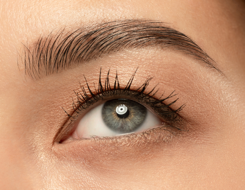 cliomakeup-come-proteggere-sopracciglia-sole-2