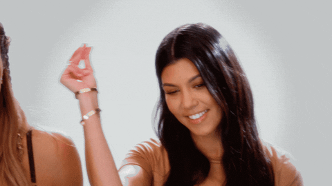 cliomakeup-kourtney-kardashian-incinta-annuncio-a-sorpresa-a-travis-baker-7