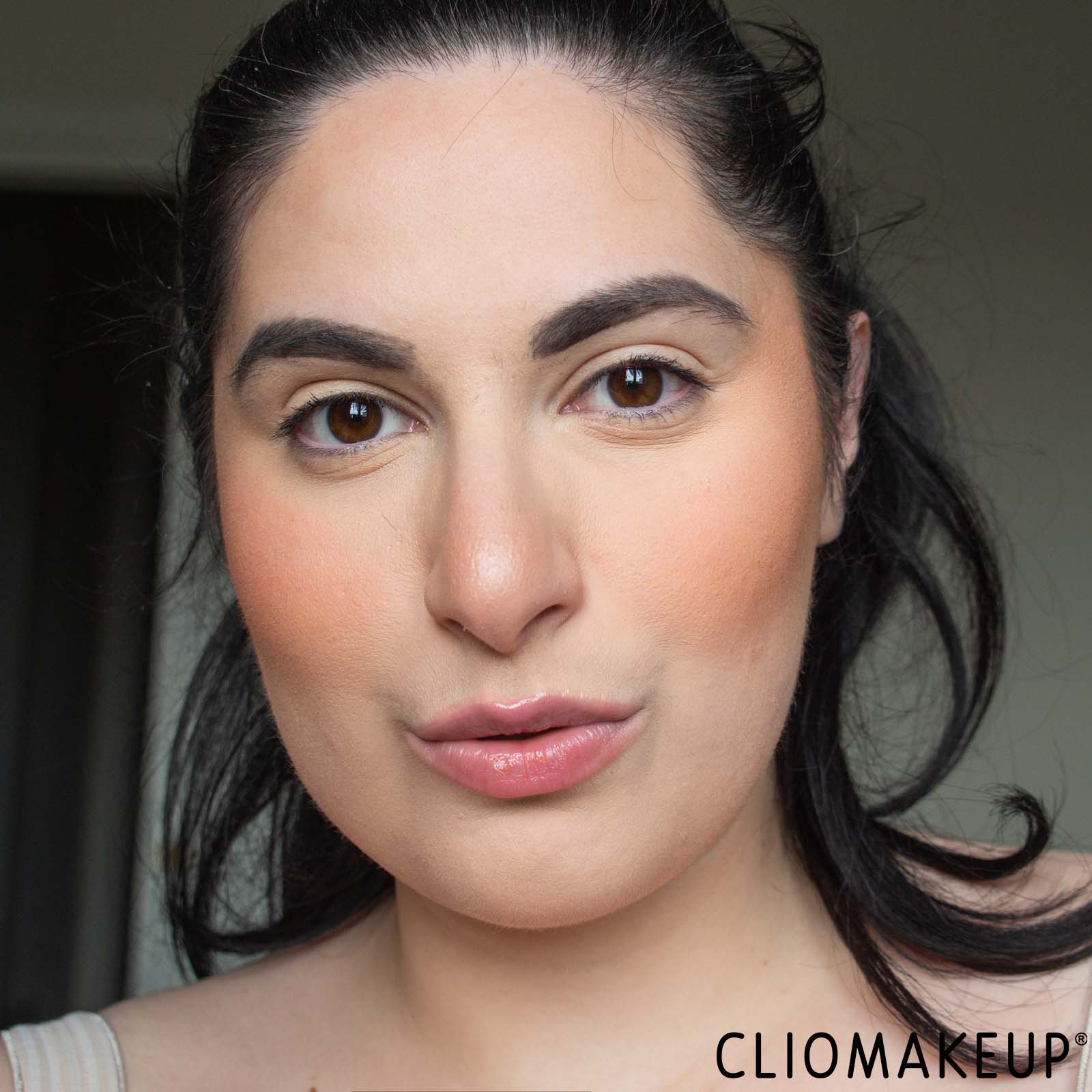 cliomakeup-recensione-cipria-laura-mercier-translucent-loose-setting-powder-tone-up-rose-14