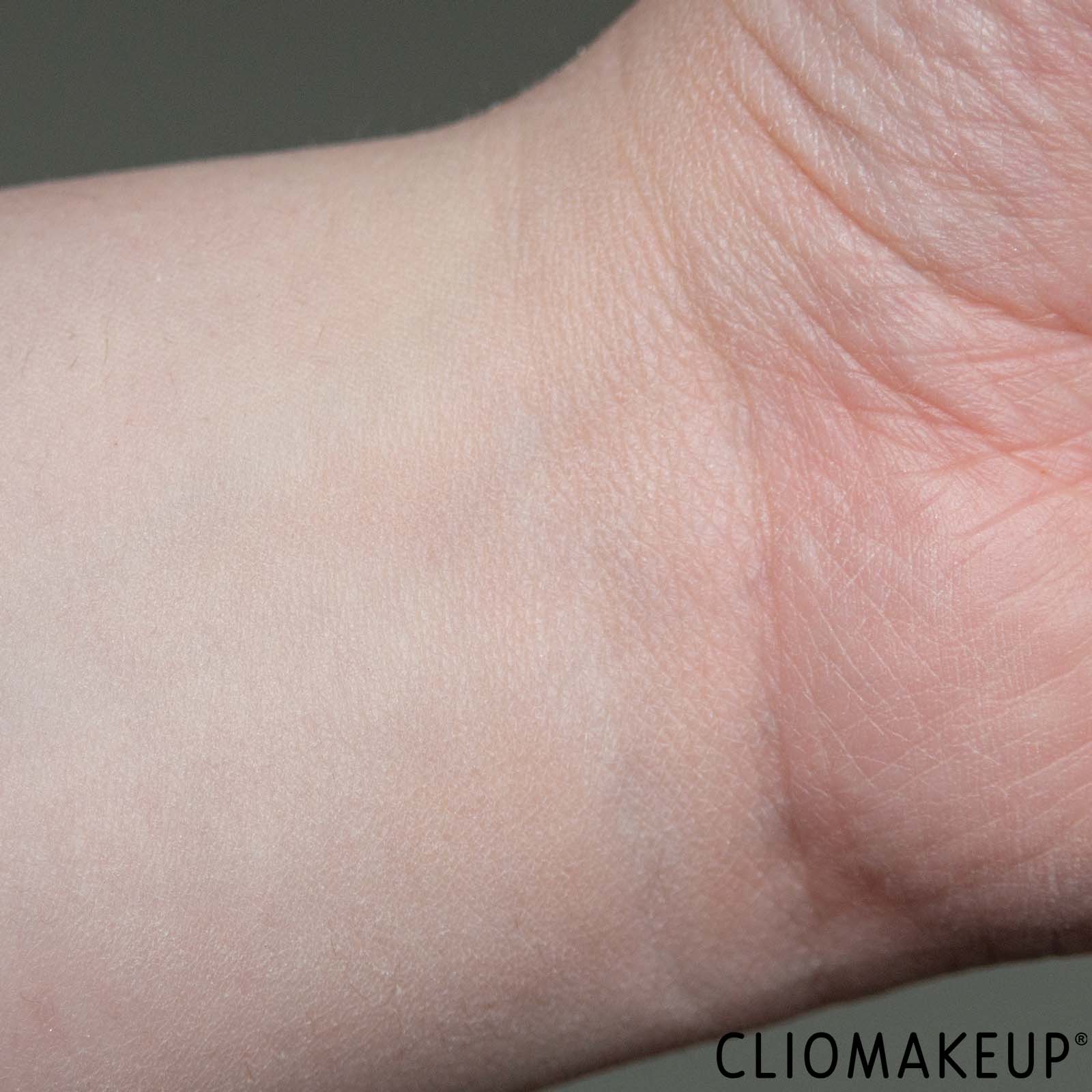 cliomakeup-recensione-cipria-laura-mercier-translucent-loose-setting-powder-tone-up-rose-8