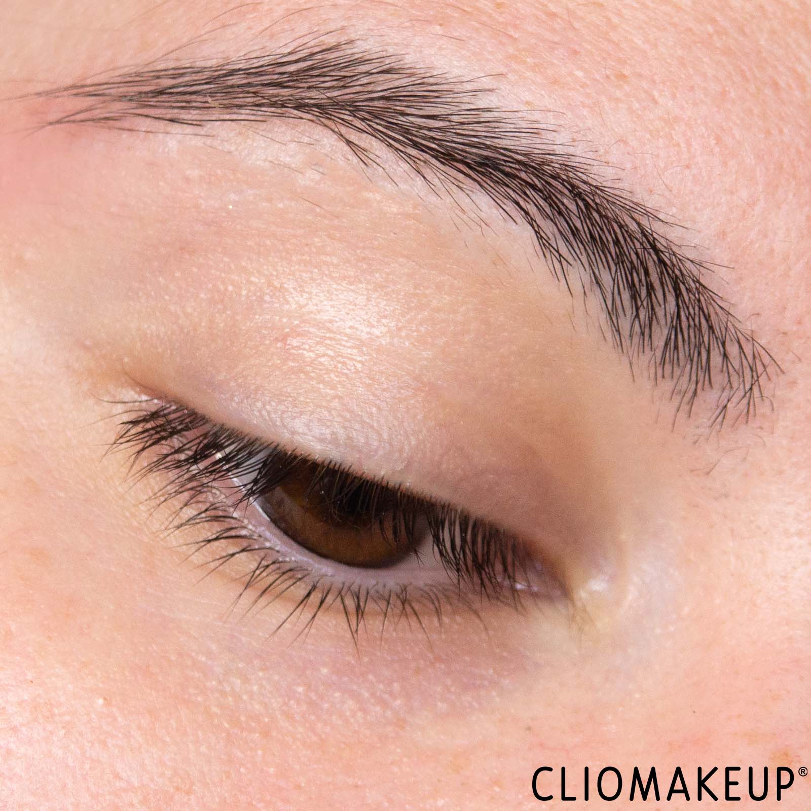 cliomakeup-recensione-ombretto-sopracciglia-benefit-goof-proof-brow-powder-9