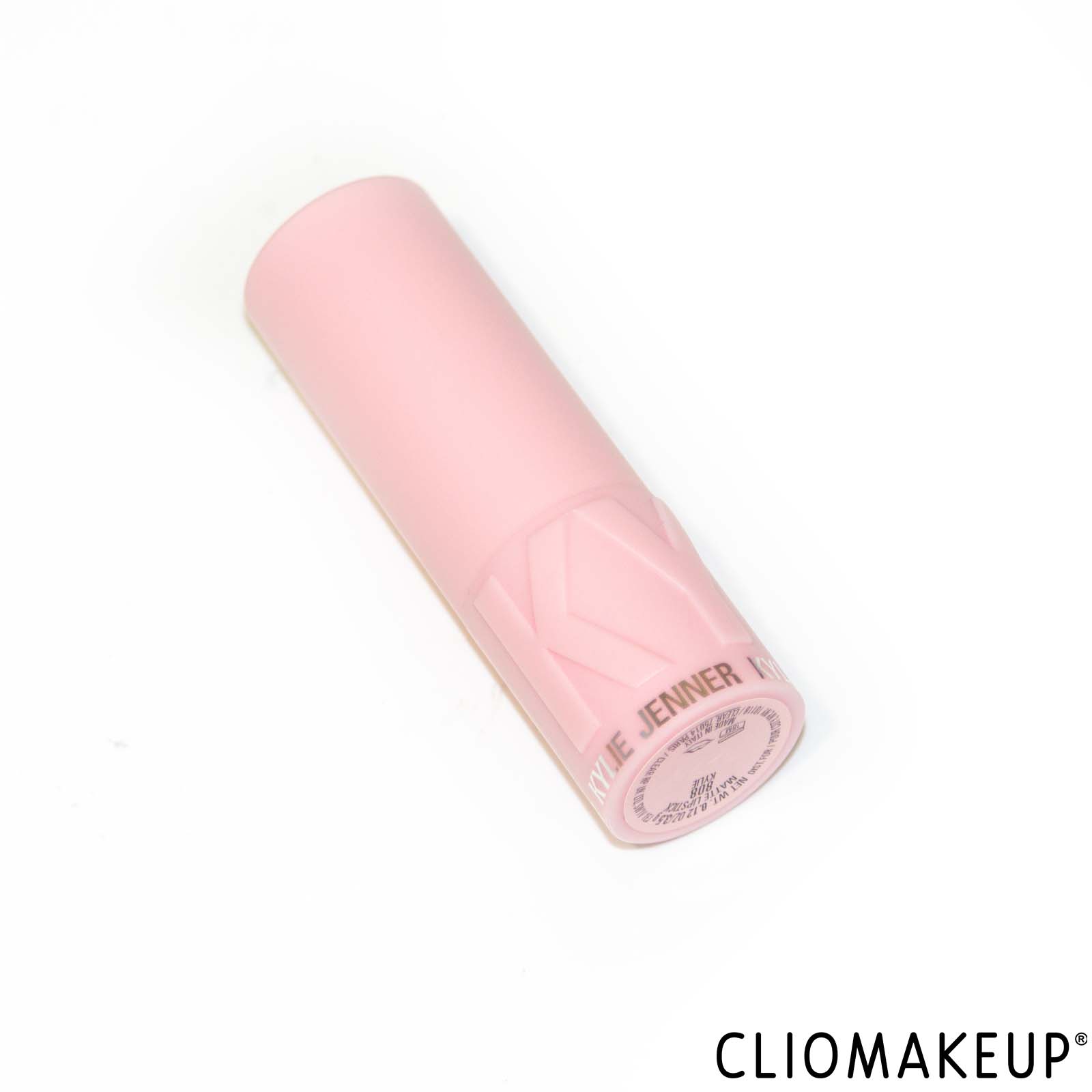 cliomakeup-recensione-rossetto-kylie-cosmetics-rossetto-matte-lipstick-4