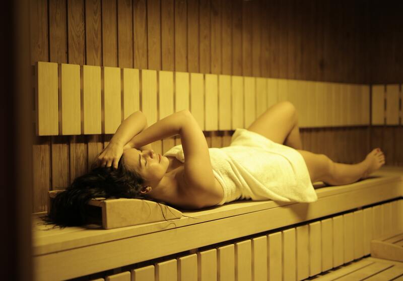 cliomakeup-sauna-come-funziona-tutti-benefici-corpo-pelle-6