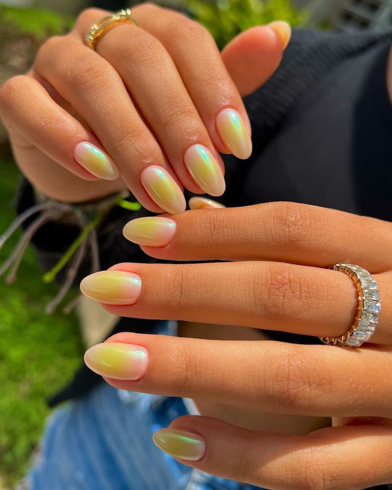 cliomakeup-glazed-aura-nails-6