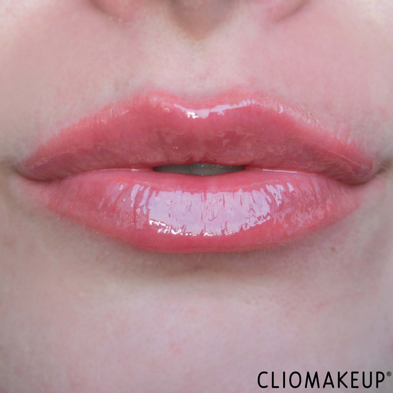 cliomakeup-recensione-gloss-mac-squirt-plumping-gloss-stick-heat-sensor-10