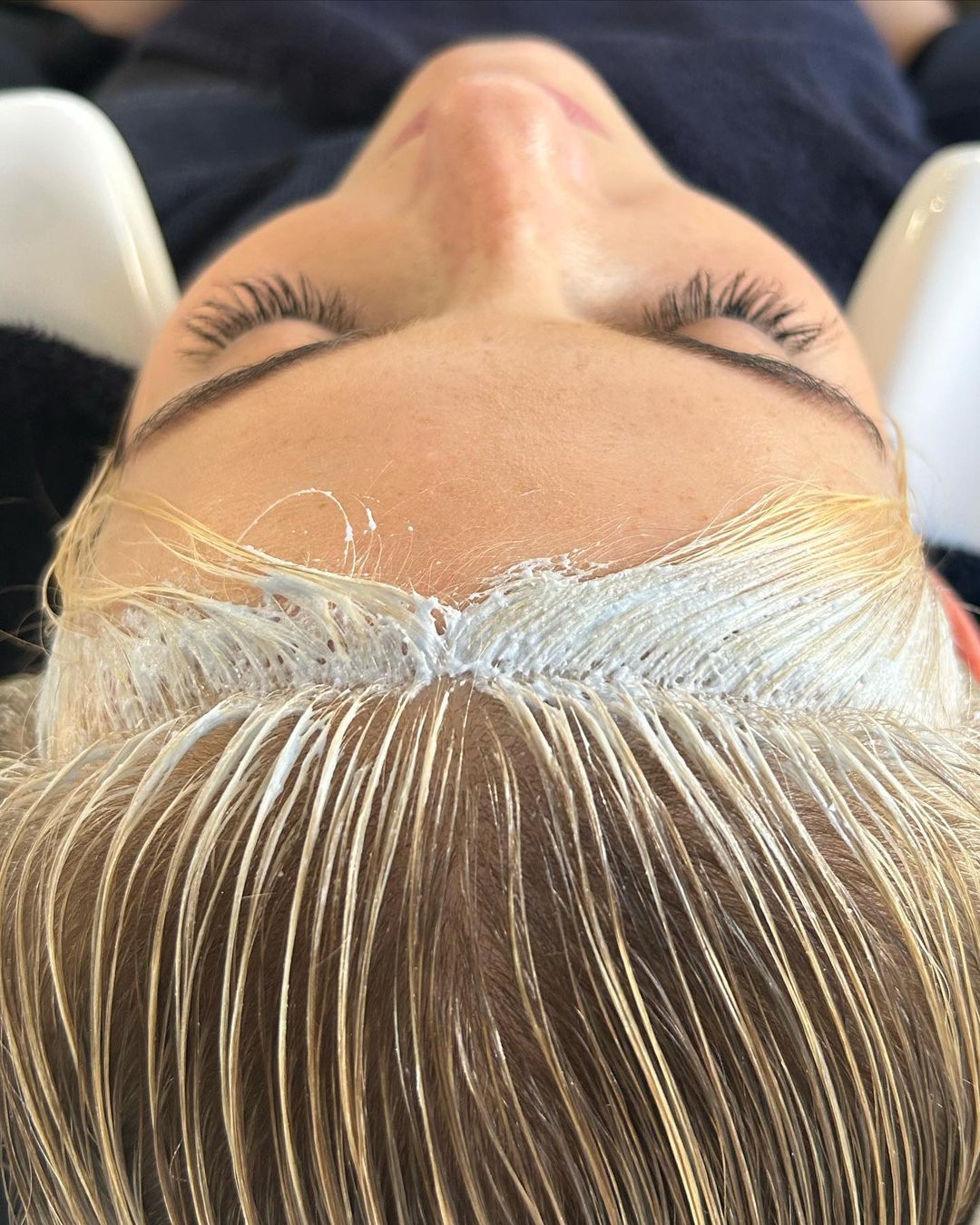 cliomakeup-scandi-hairline-metodo-essere-bionde-virale-tiktok-8