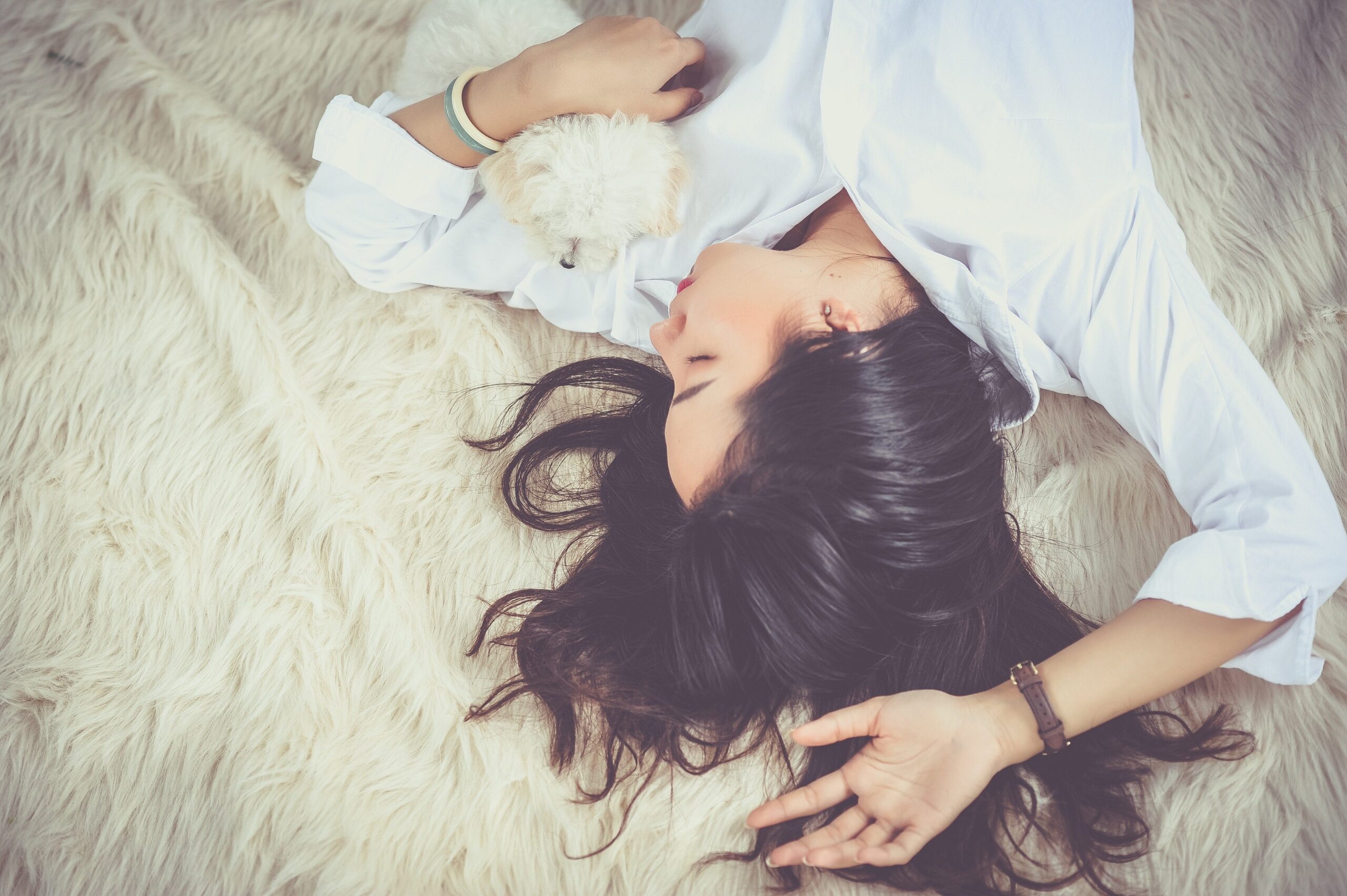 Cliomakeup-come-domire-bene-regole-routine-sonno