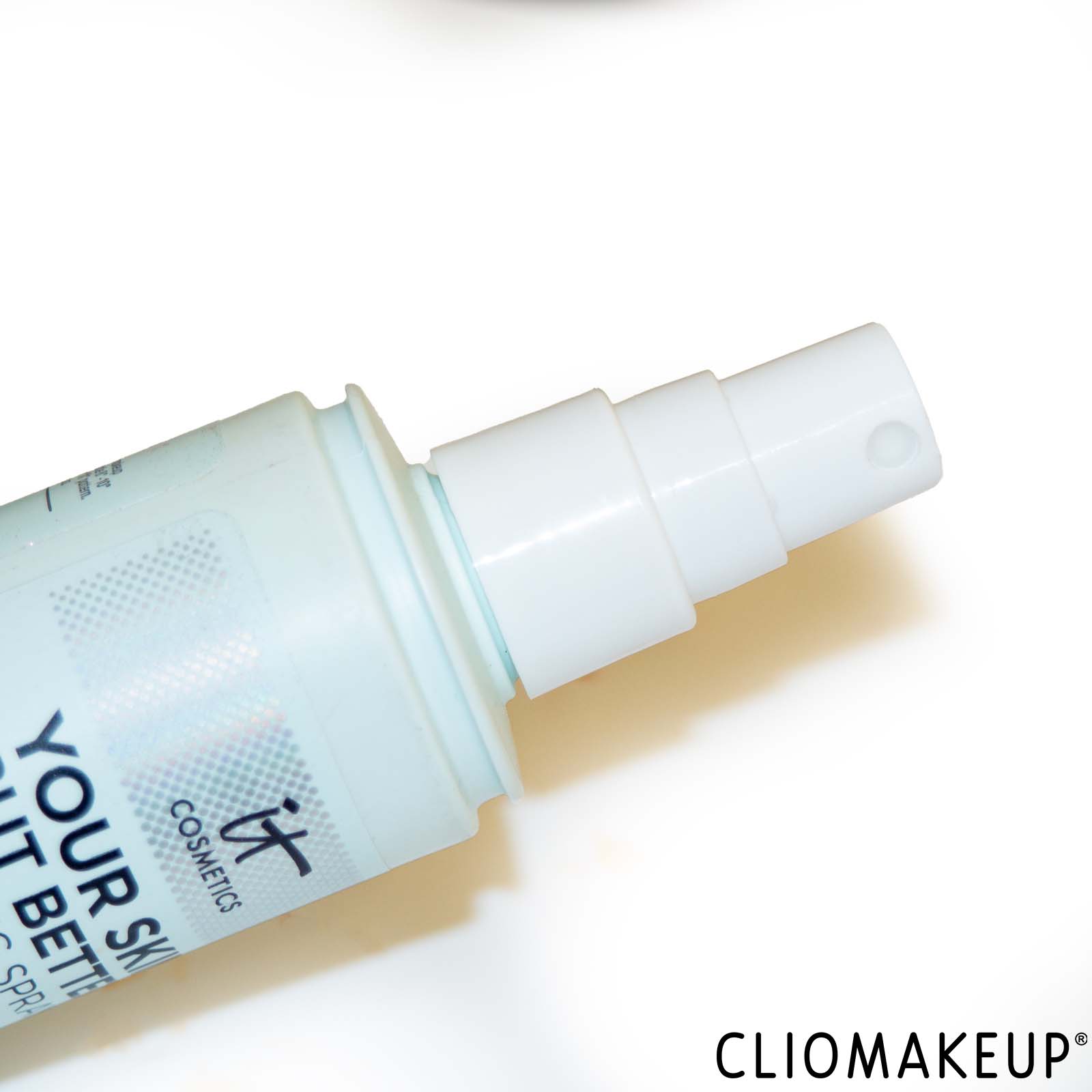 cliomakeup-recensione-spray-fissante-it-cosmetics-your-skin-but-better-setting-spray-5