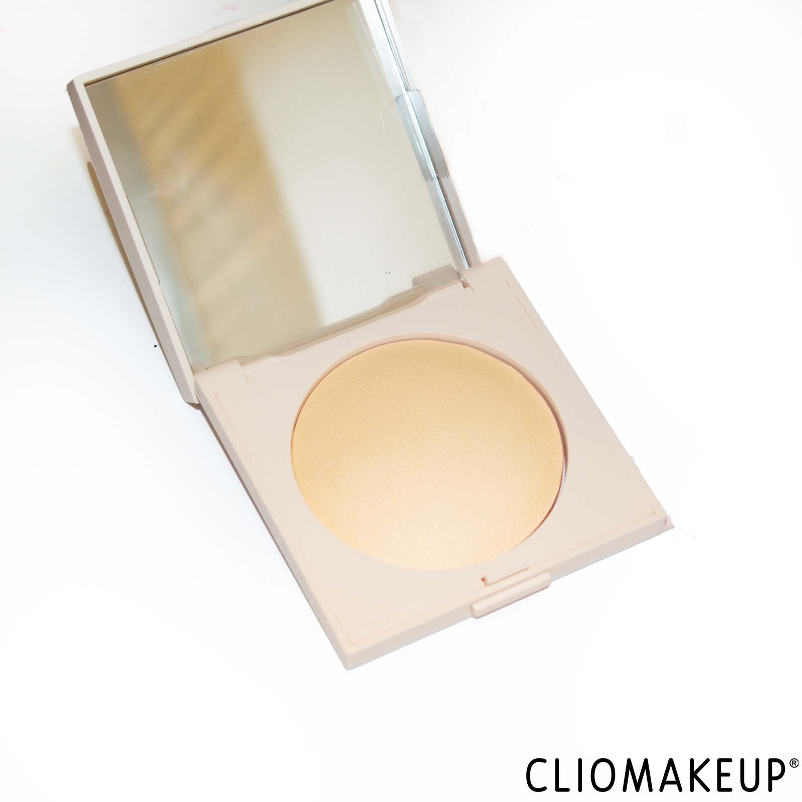 cliomakeup-recensione-cipria-laura-mercier-real-flawless-pressed-powder-5