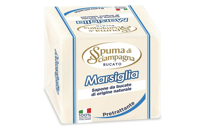 come-usare-sapone-di-marsiglia-spuma-di-sciampagna-pretrattante