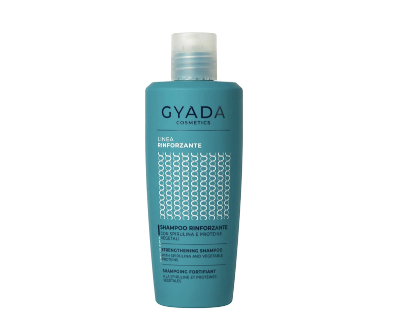 tagli-capelli-dopo-40-anni-shampoo