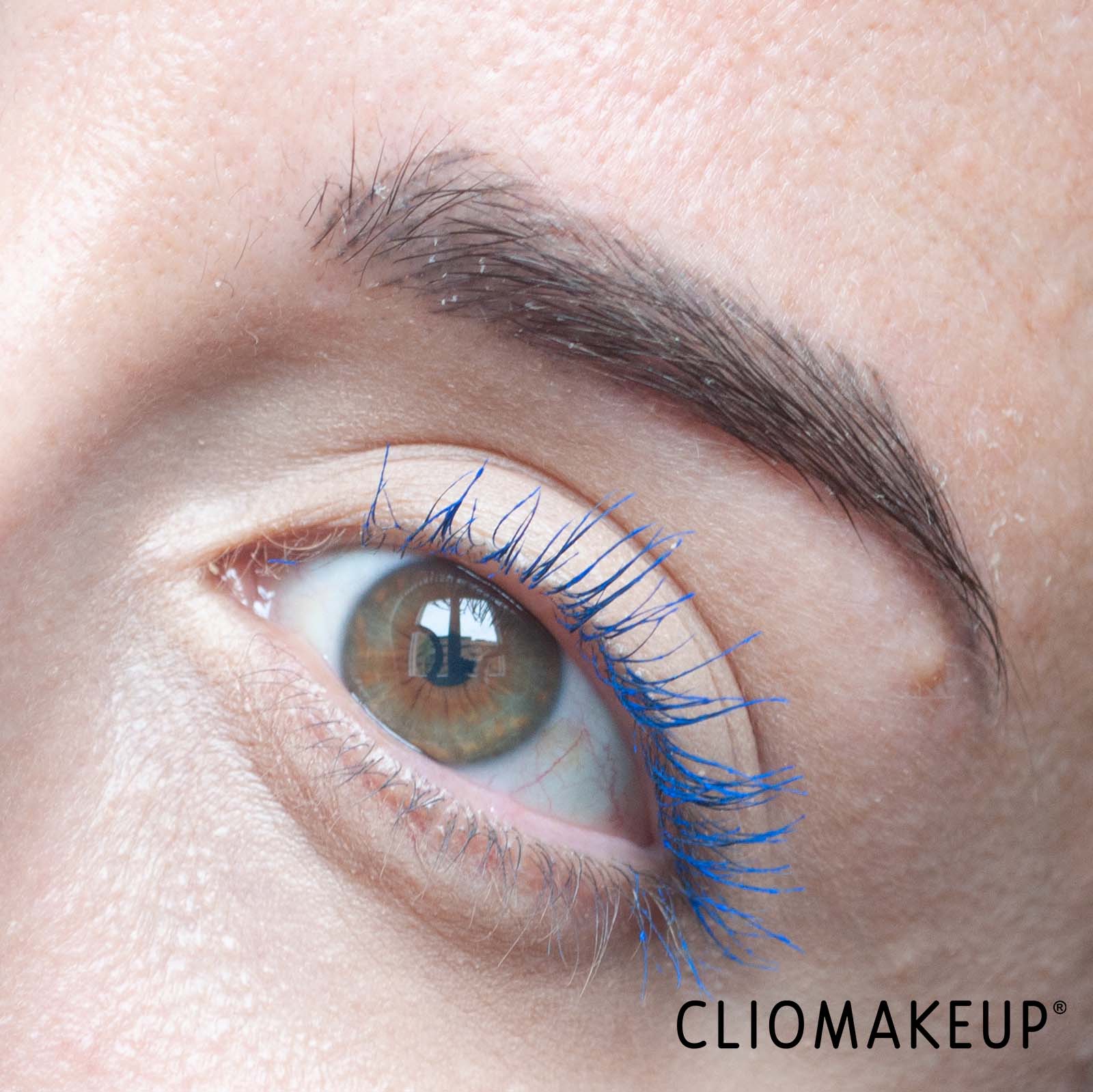 cliomakeup-recensione-mascara-ysl-lash-clash-extreme-volume-mascara-electric-blue-10
