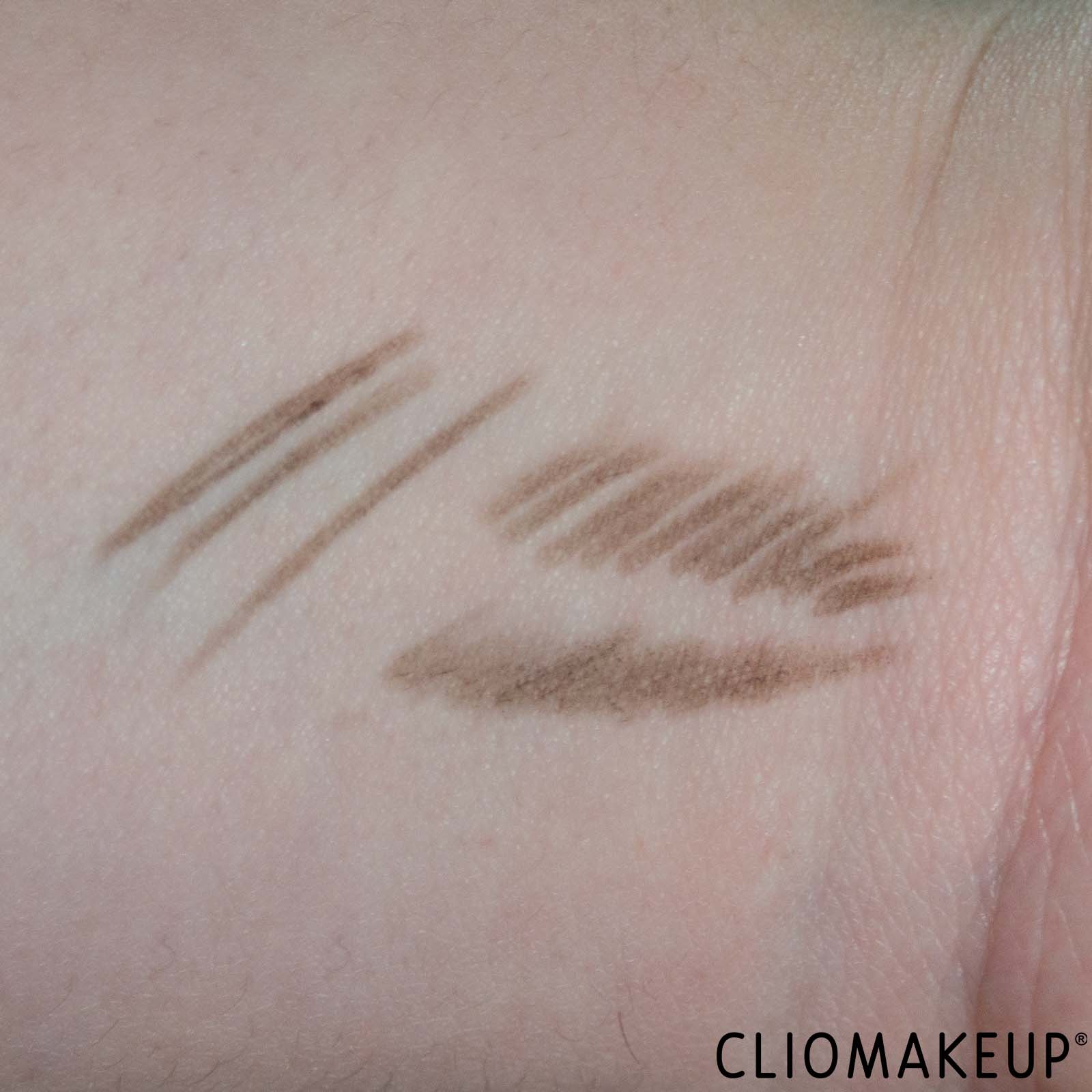 cliomakeup-recensione-matita-sopracciglia-astra-pure-beauty-brow-pencil-6