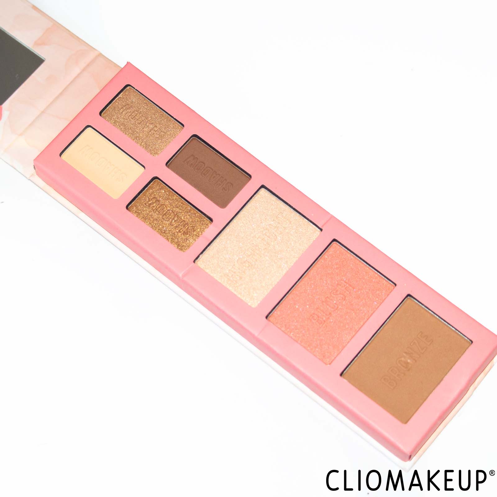 cliomakeup-recensione-palette-essence-bloom-baby-bloom-eye-face-palette-3