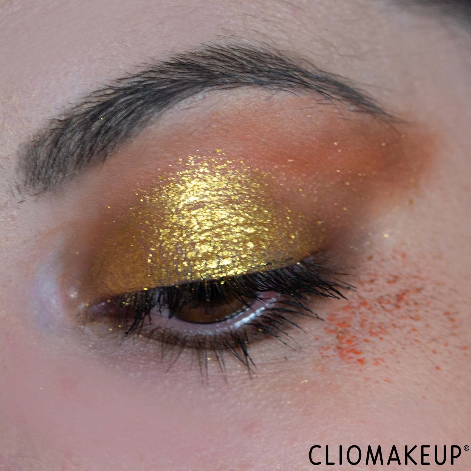 cliomakeup-recensione-palette-essence-welcome-to-cape-town-eyeshadow-palette-12