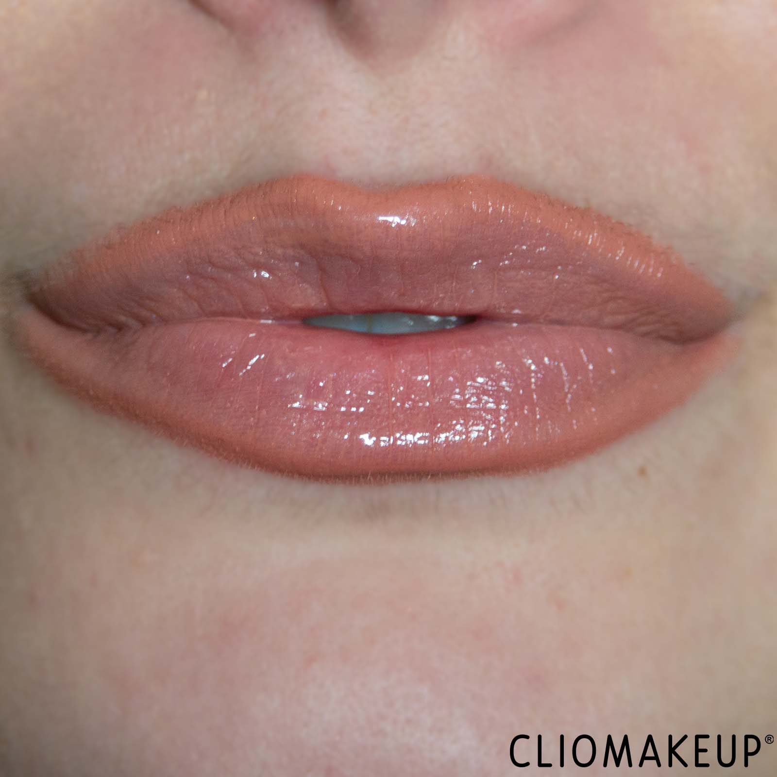 cliomakeup-recensione-balsamo-labbra-labello-lip-oil-glossy-shine-12