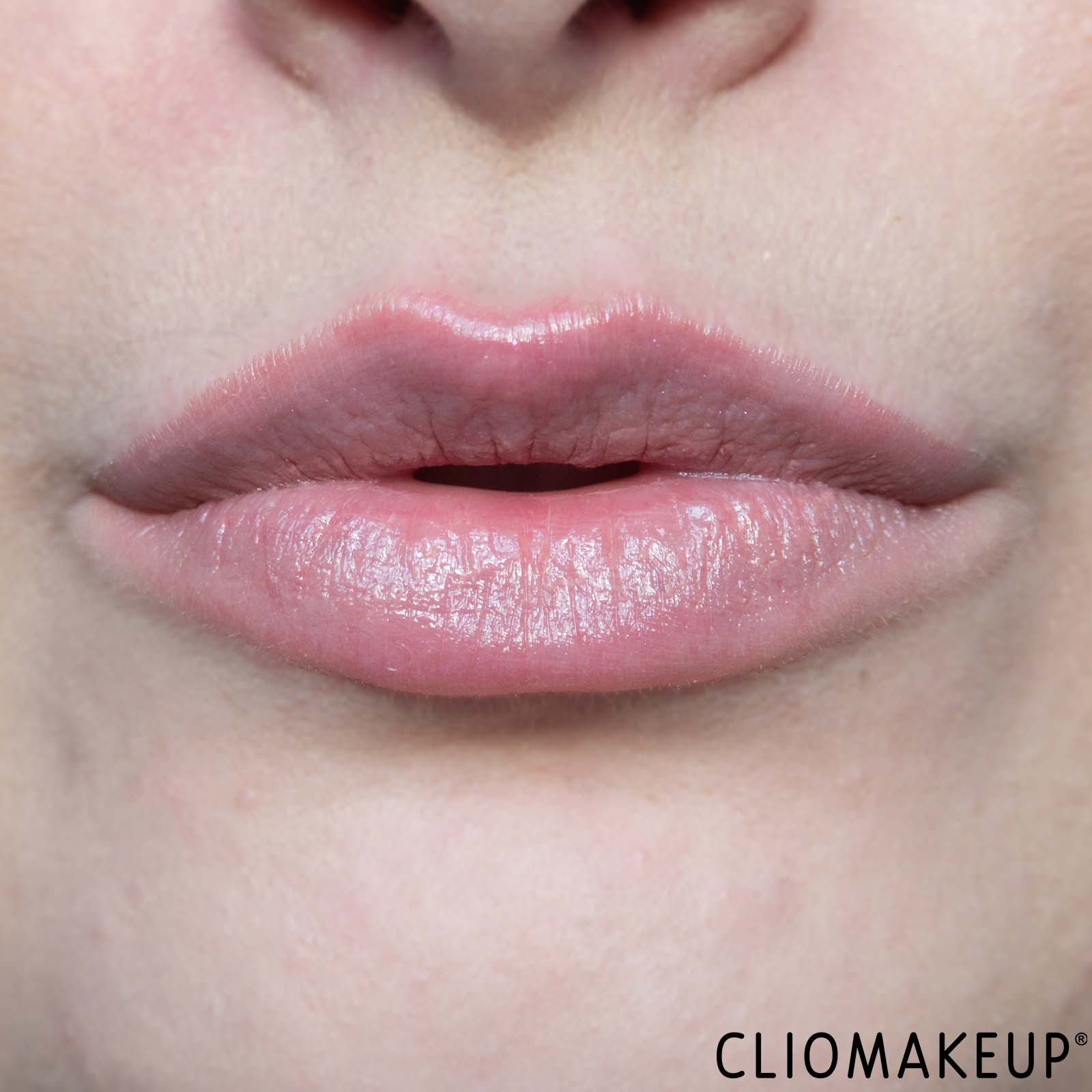 cliomakeup-recensione-balsamo-labbra-labello-vanilla-butter-cream-10