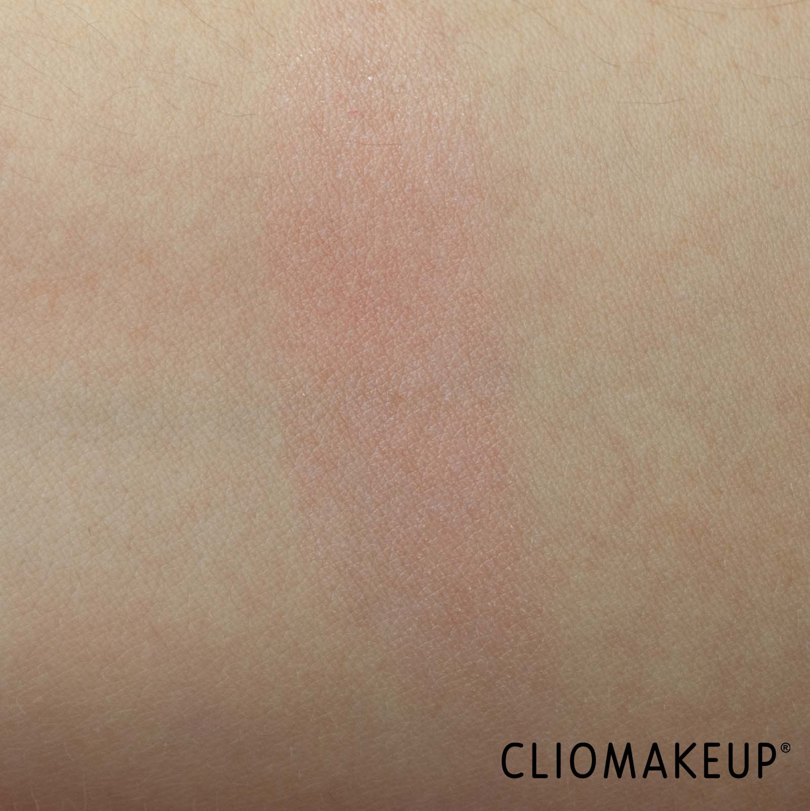 cliomakeup-recensione-blush-huda-beauty-pretty-grunge-blush-gloss-7