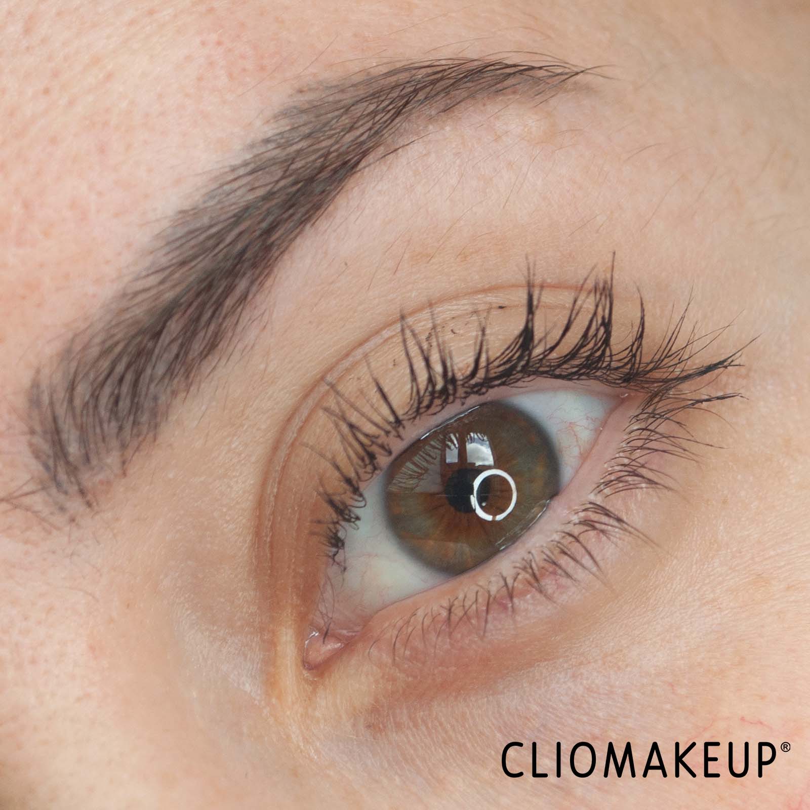 cliomakeup-recensione-mascara-essence-emily-in-paris-the-false-lashes-mascara-11