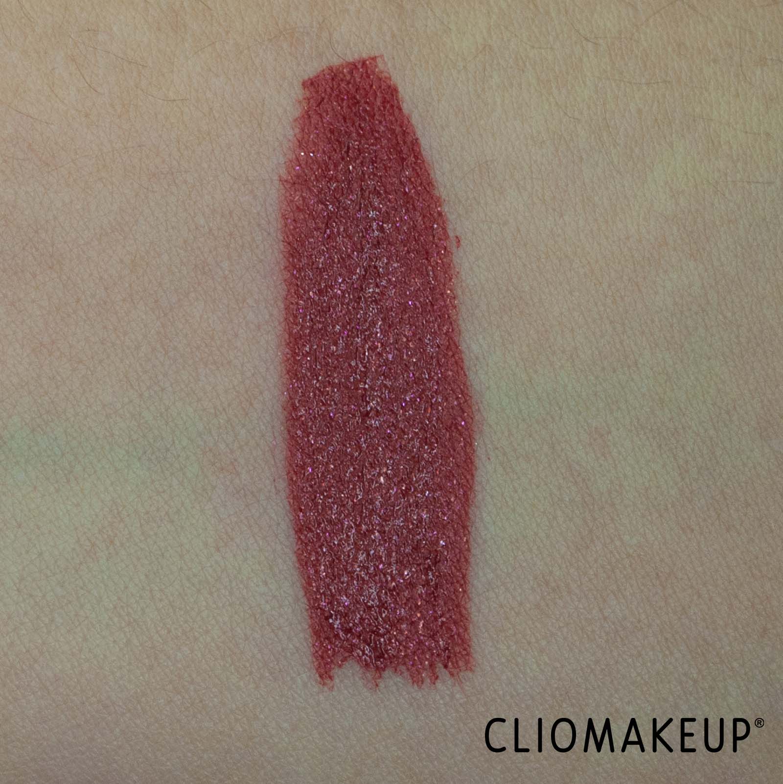 cliomakeup-recensione-rossetto-dior-rouge-dior-forever-liquid-finish-pailettes-7