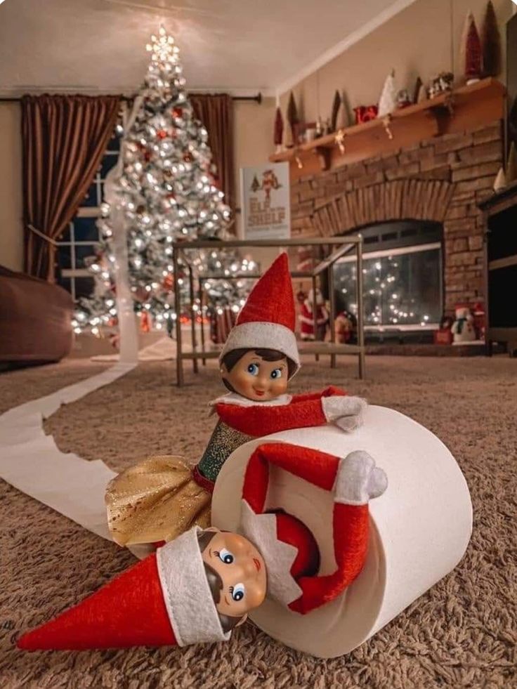 elfi-babbo-natale-coppia-scherzi