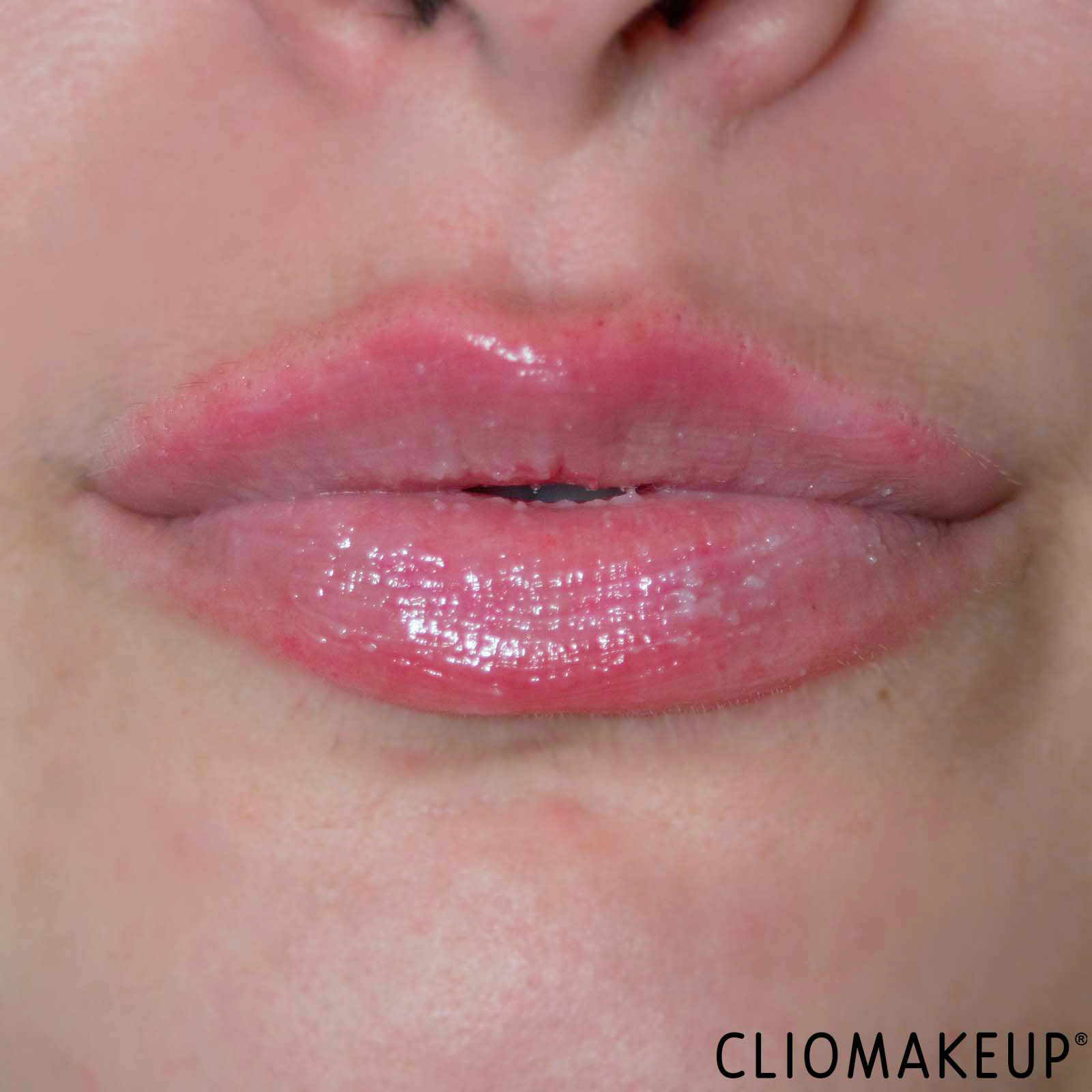 cliomakeup-recensione-balsamo-labbra-labello-scrub-idratante-rosa-canina-10