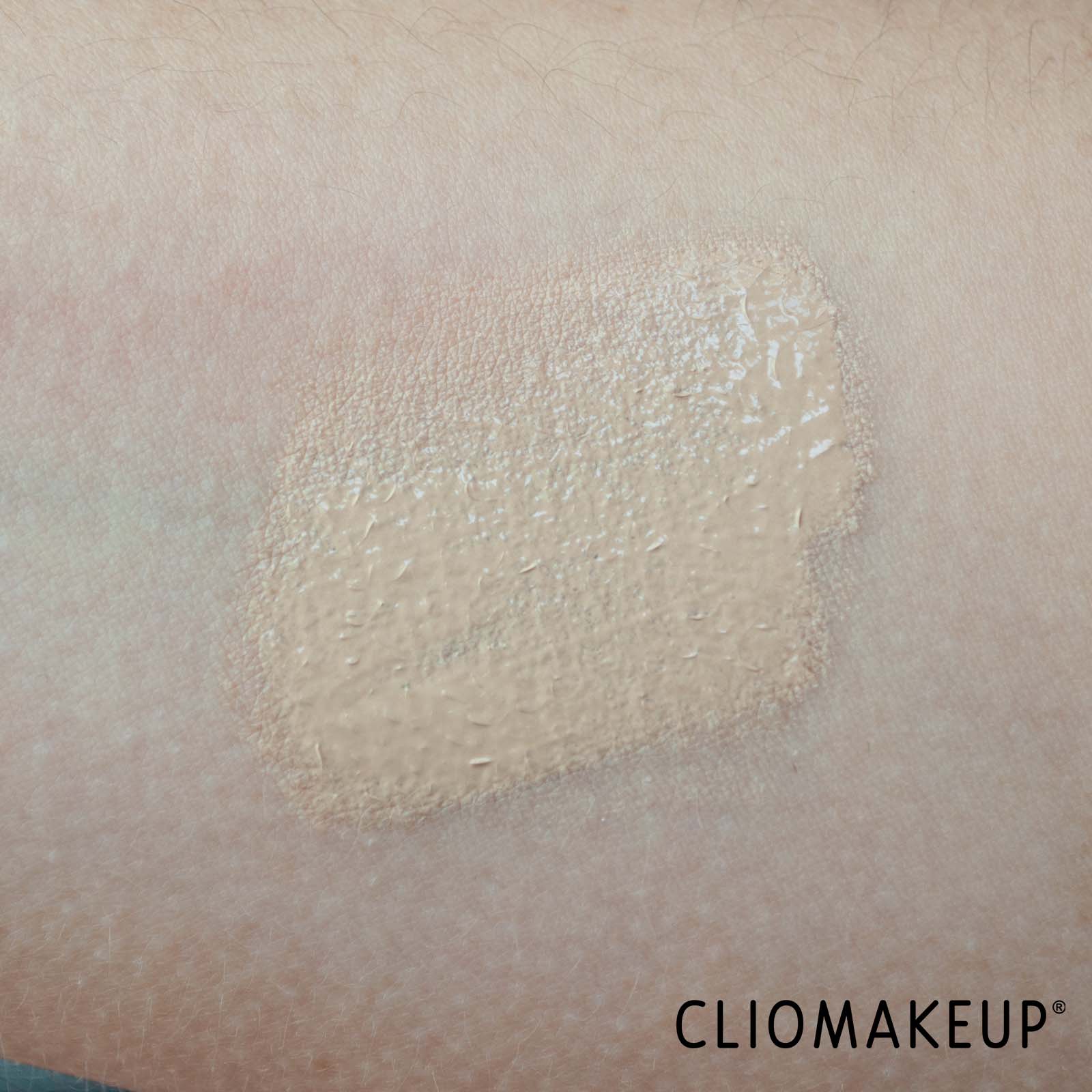 cliomakeup-recensione-fondotinta-bourjois-healthy-mix-clean-foundation-6
