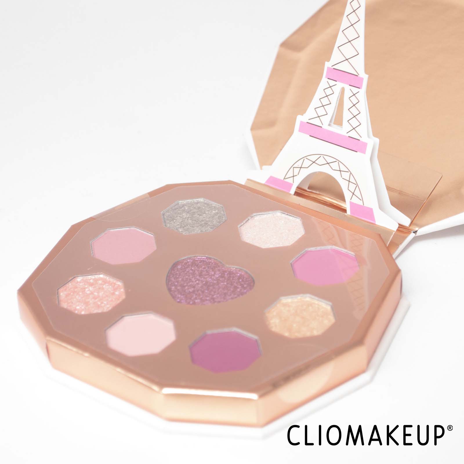 cliomakeup-recensione-palette-essence-emily-in-paris-eyeshadow-palette-5