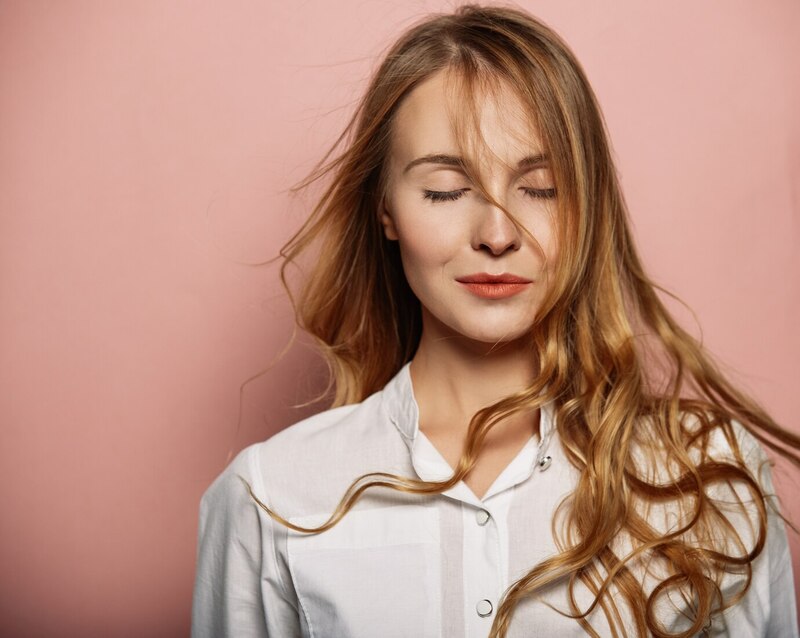 cliomakeup-come-passare-dal-castano-al-biondo-balayage