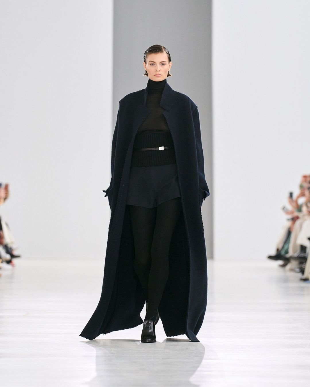 cliomakeup-milano-moda-donna-febbraio-2024-12
