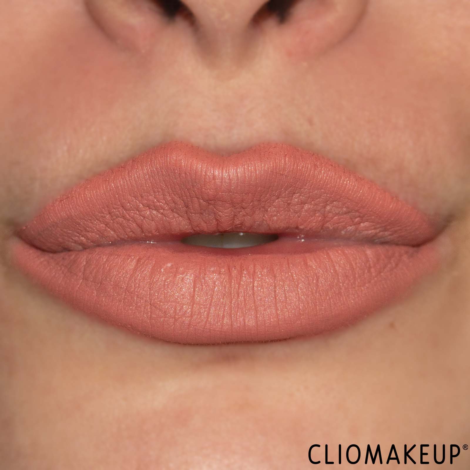 cliomakeup-recensione-matite-labbra-deborah-24-ore-matita-labbra-tenuta-estrema-11