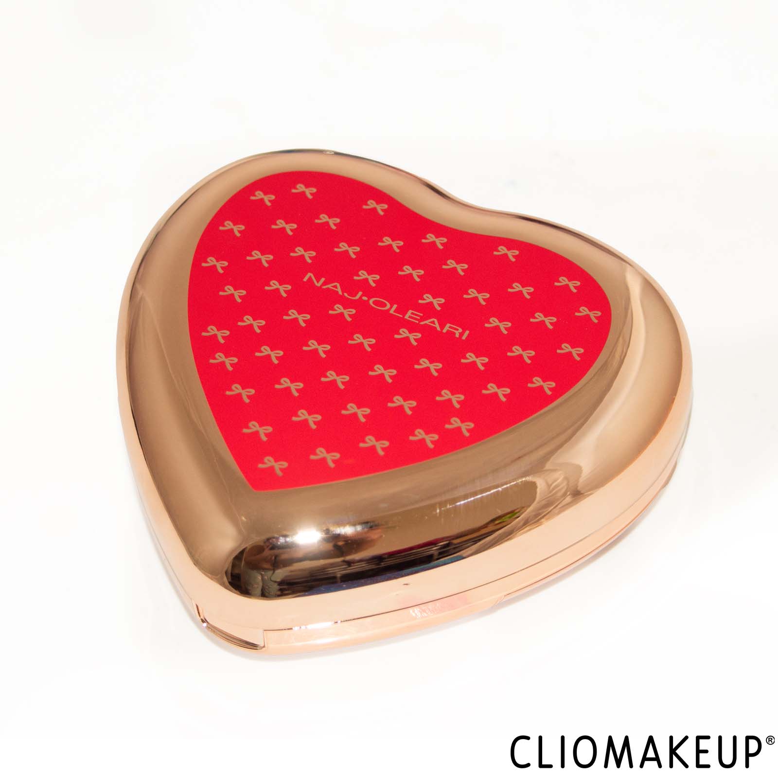 cliomakeup-recensione-palette-naj-oleari-il-cuore-magenta-make-up-palette-3
