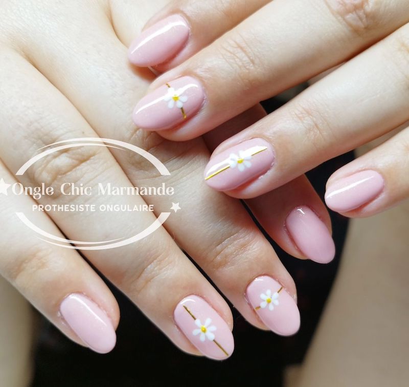 cliomakeup-tendenze-unghie-primavera-2024-6