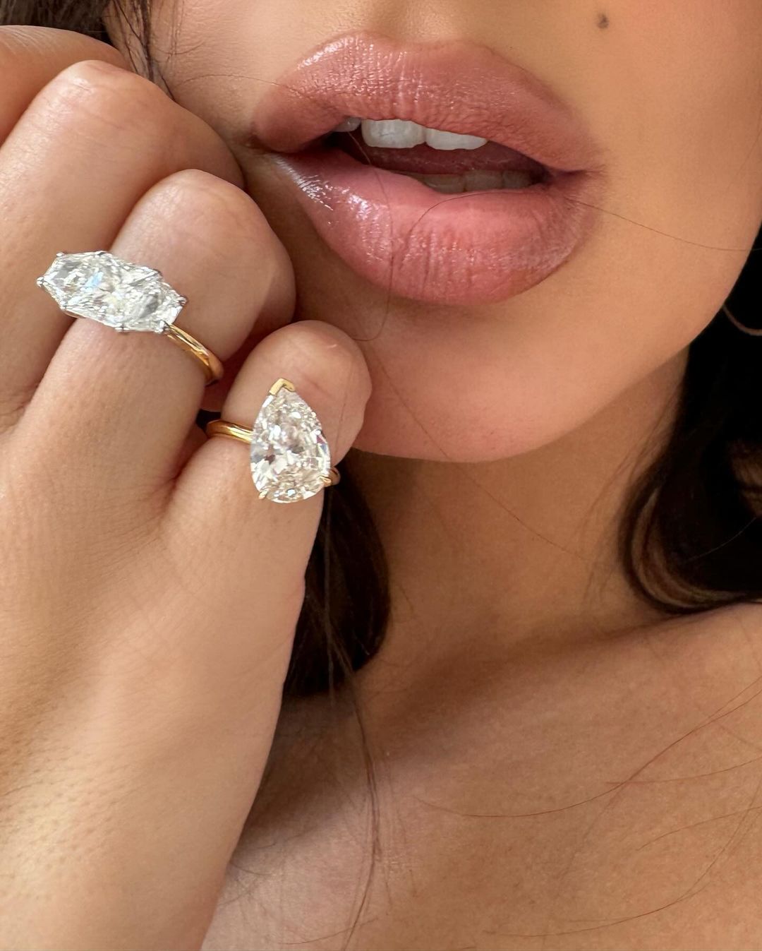 cliomakeup-Divorce-ring-Emily-Ratajkowski-4