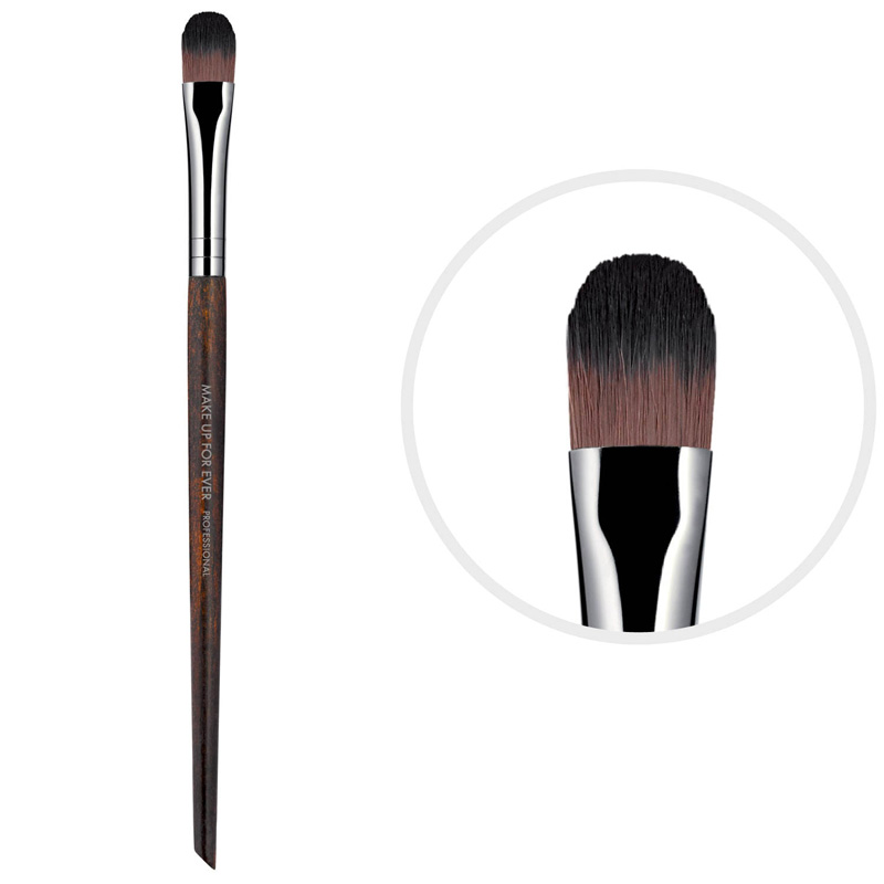 cliomakeup-pennelli-occhi-make-up-for-ever-226-pennello-ombretto