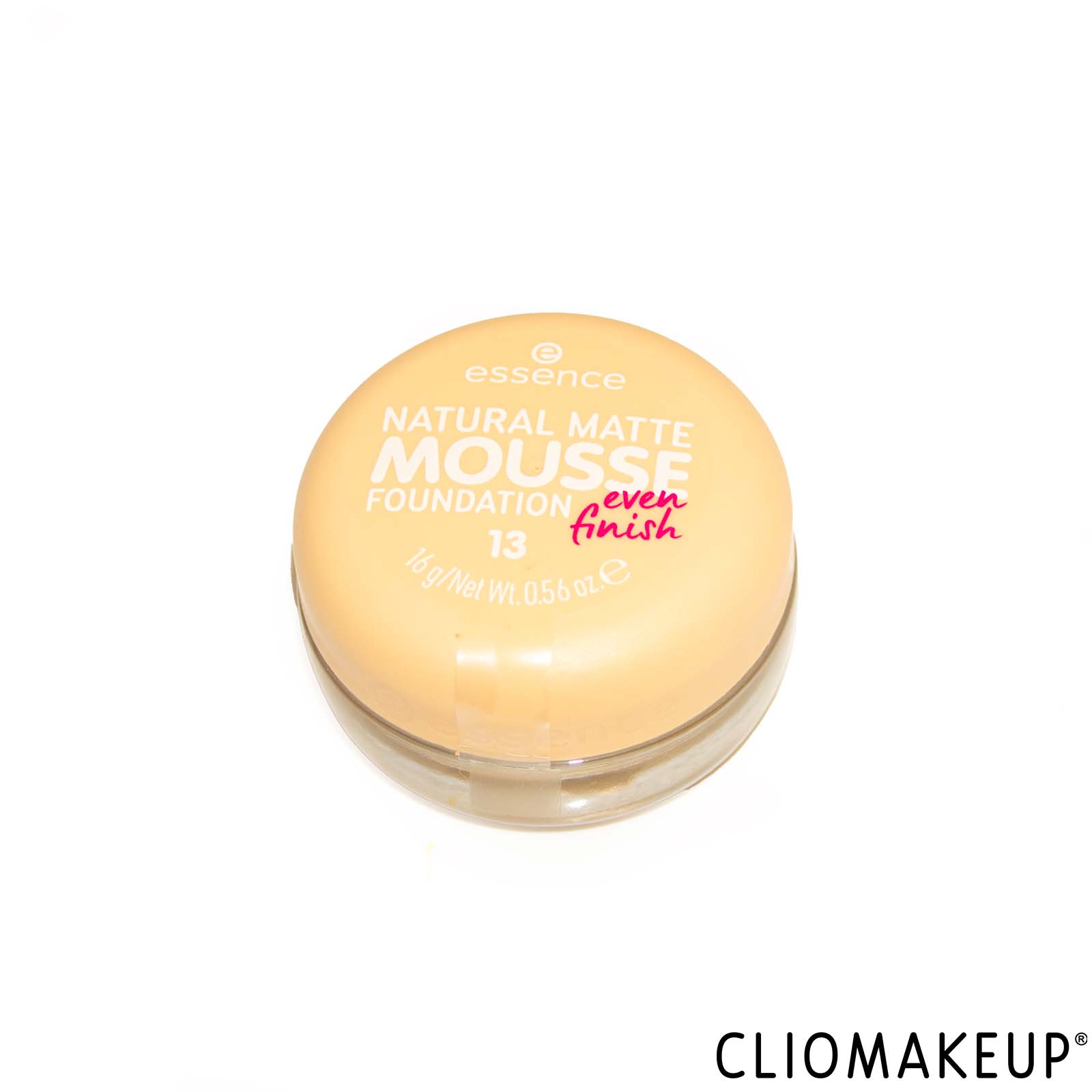 cliomakeup-recensione-fondotinta-essence-natural-matte-mousse-foundation-2