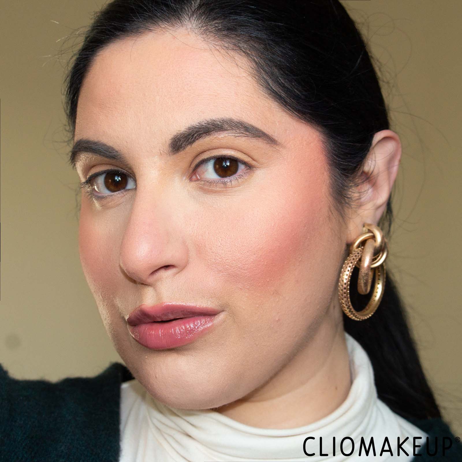 cliomakeup-recensione-fondotinta-nivea-cellular-3-in-1-care-cushion-13