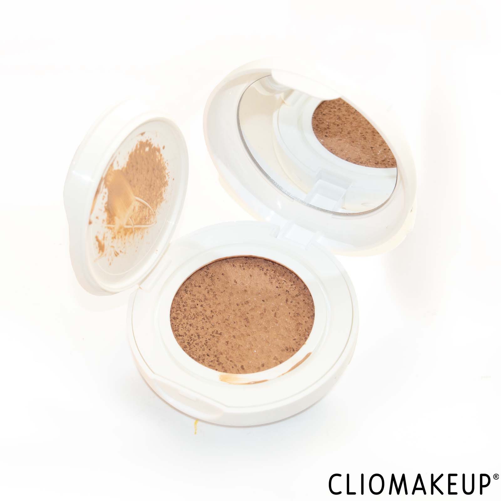 cliomakeup-recensione-fondotinta-nivea-cellular-3-in-1-care-cushion-4