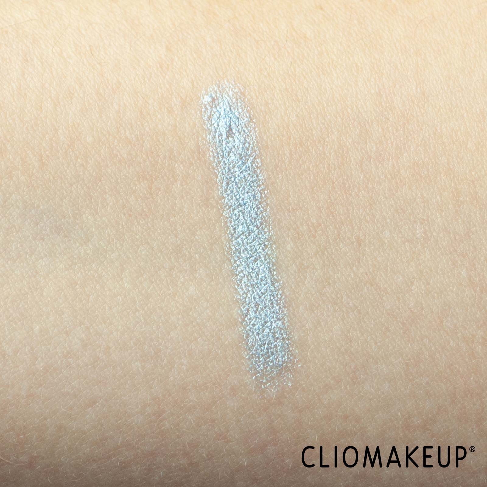cliomakeup-recensione-ombretto-stick-naj-oleari-absolute-stay-eyeshadow-6