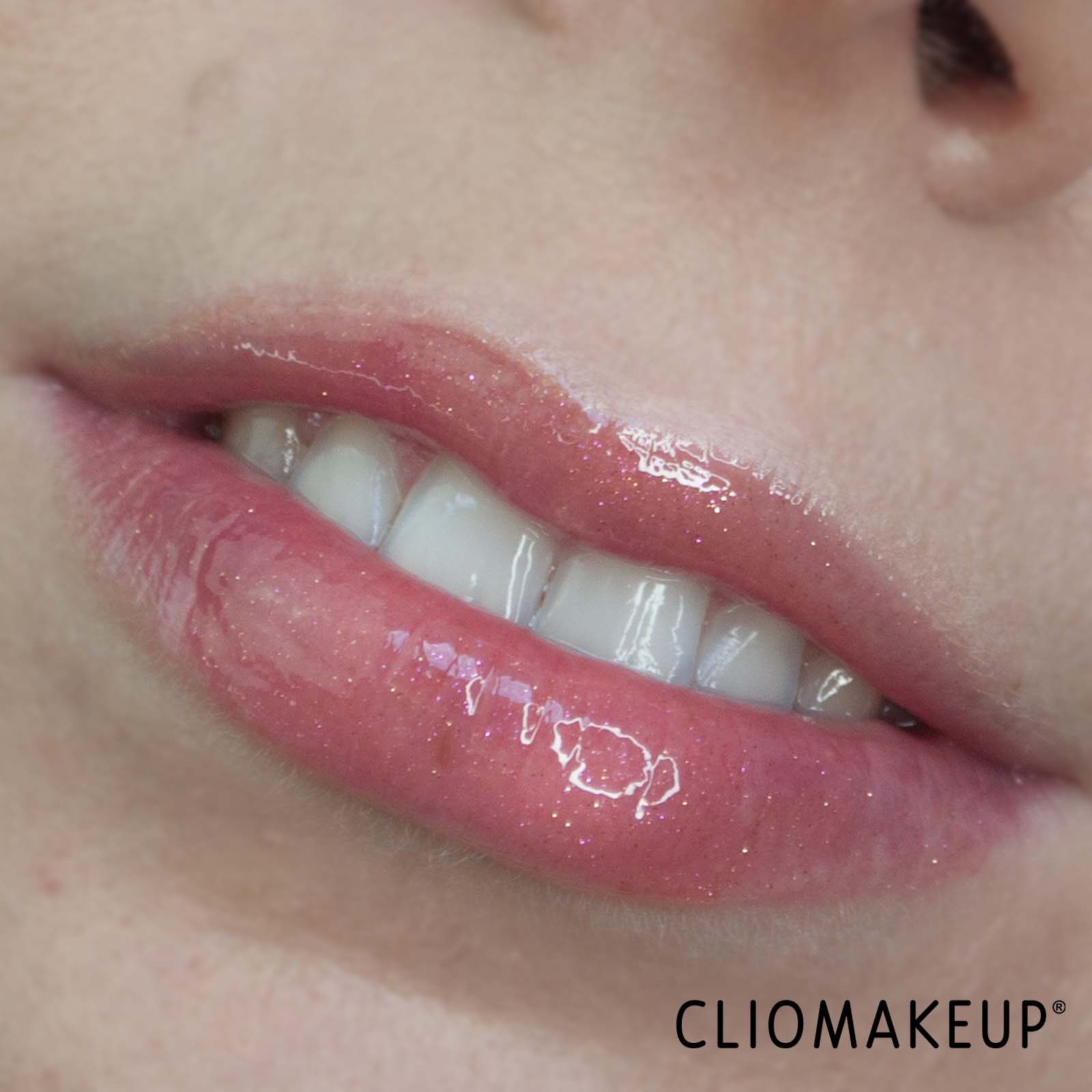 cliomakeup-recensione-volumizzanti-labbra-maybelline-lifter-gloss-plump-11
