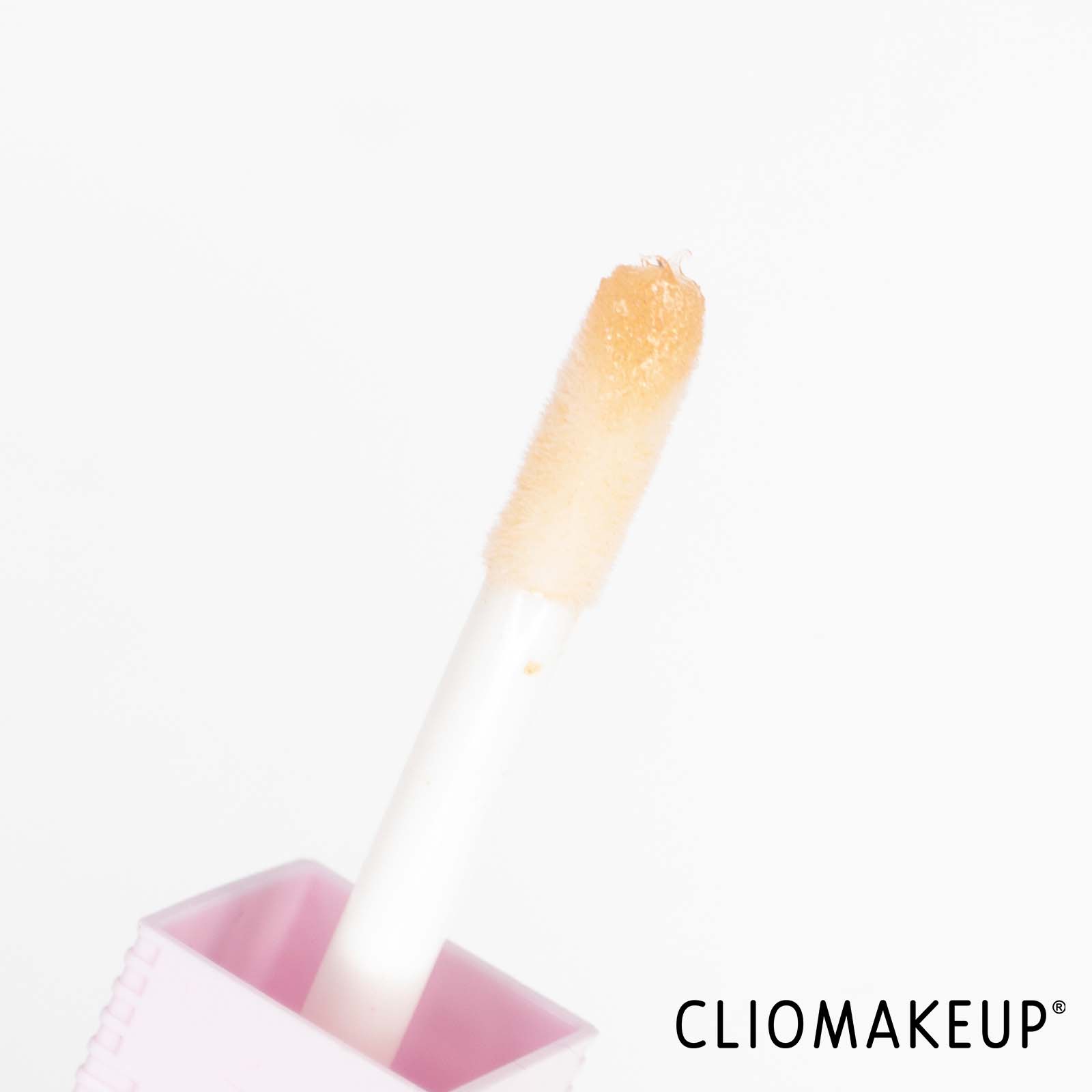 cliomakeup-recensione-volumizzanti-labbra-maybelline-lifter-gloss-plump-5