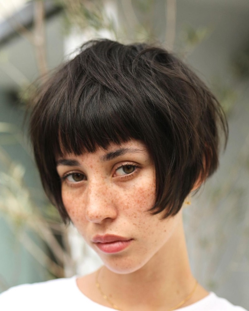 cliomakeup-tagli-capelli-corti-primavera-2024-4
