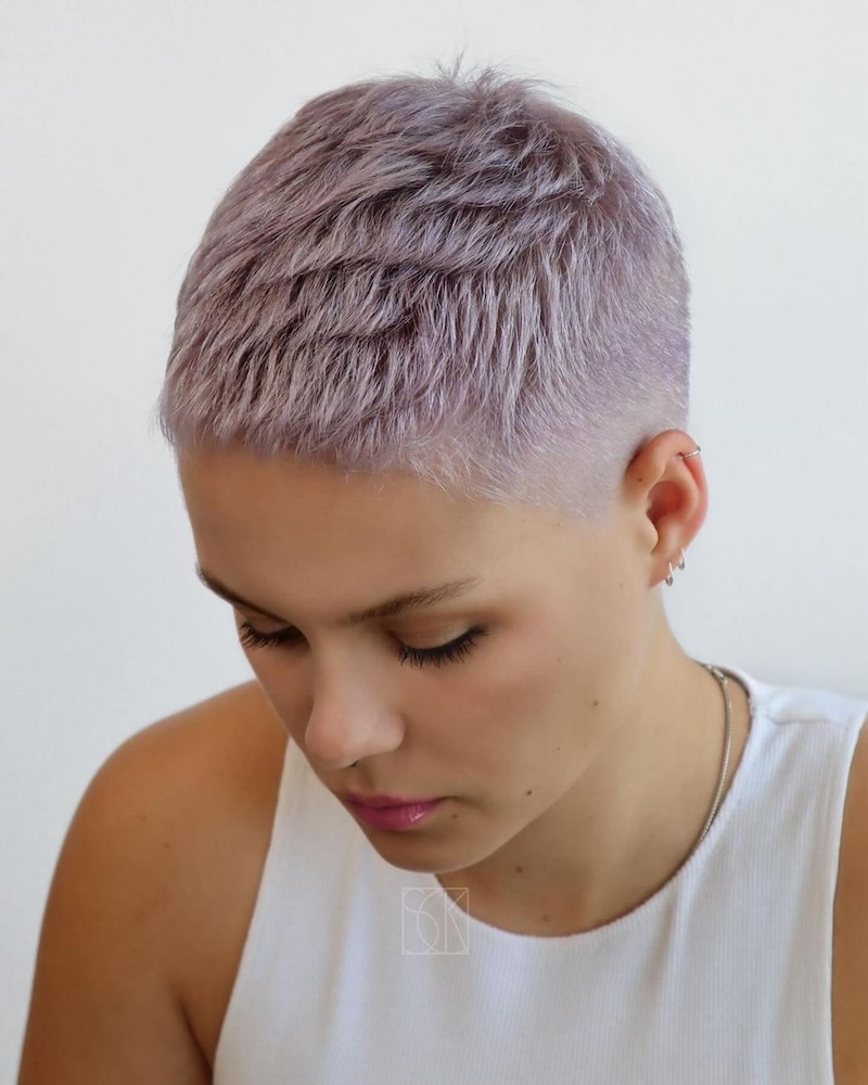 cliomakeup-tagli-capelli-corti-primavera-2024-8