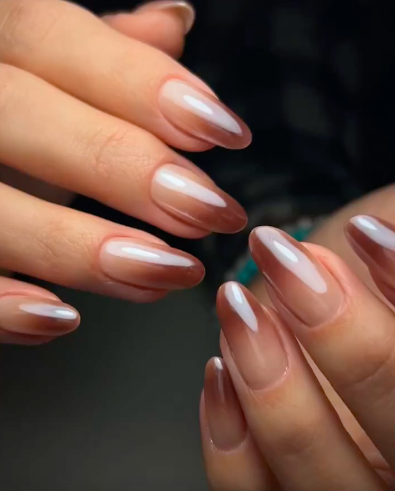 cliomakeup-glazed-donut-nails-primavera-2024-9