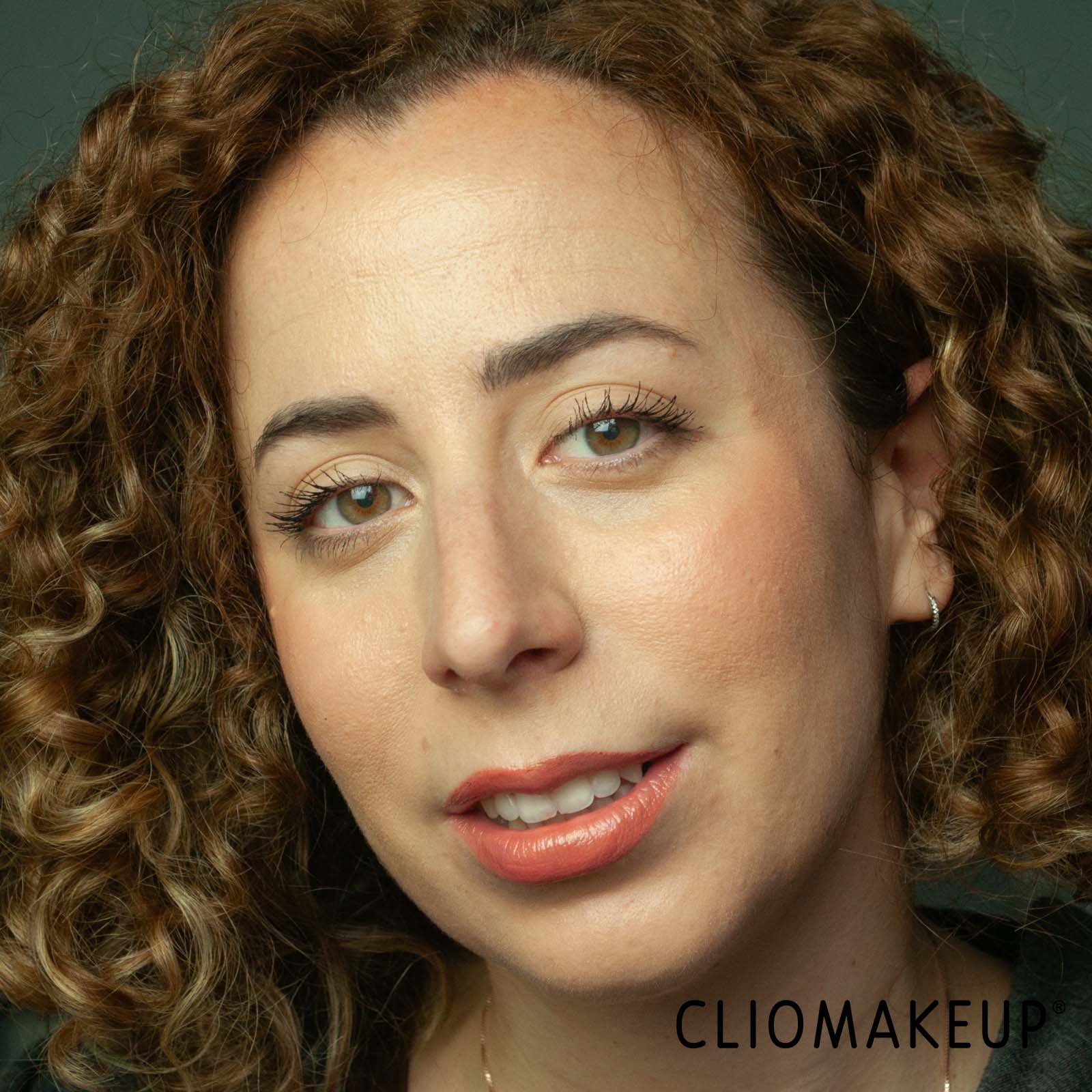 cliomakeup-recensione-fondotinta-avon-make-up-care-serum-foundation-10
