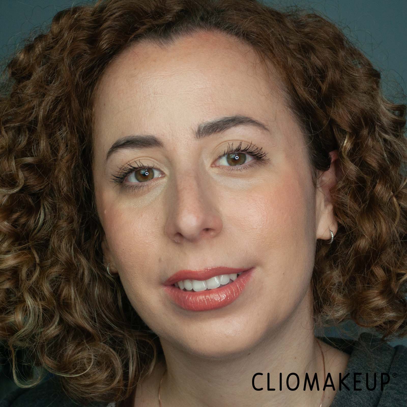 cliomakeup-recensione-fondotinta-avon-make-up-care-serum-foundation-11