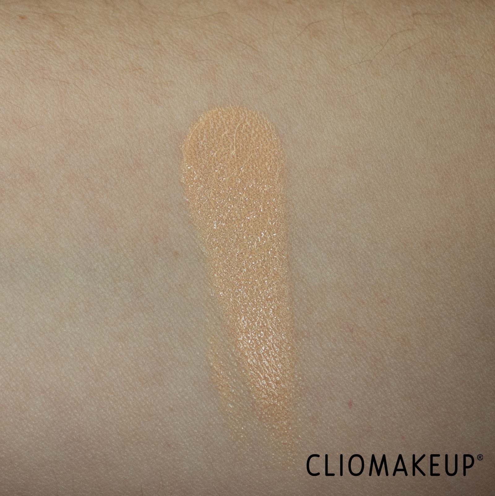 cliomakeup-recensione-fondotinta-yepoda-the-dewy-day-moisturizing-cushion-foundation-spf-30-7