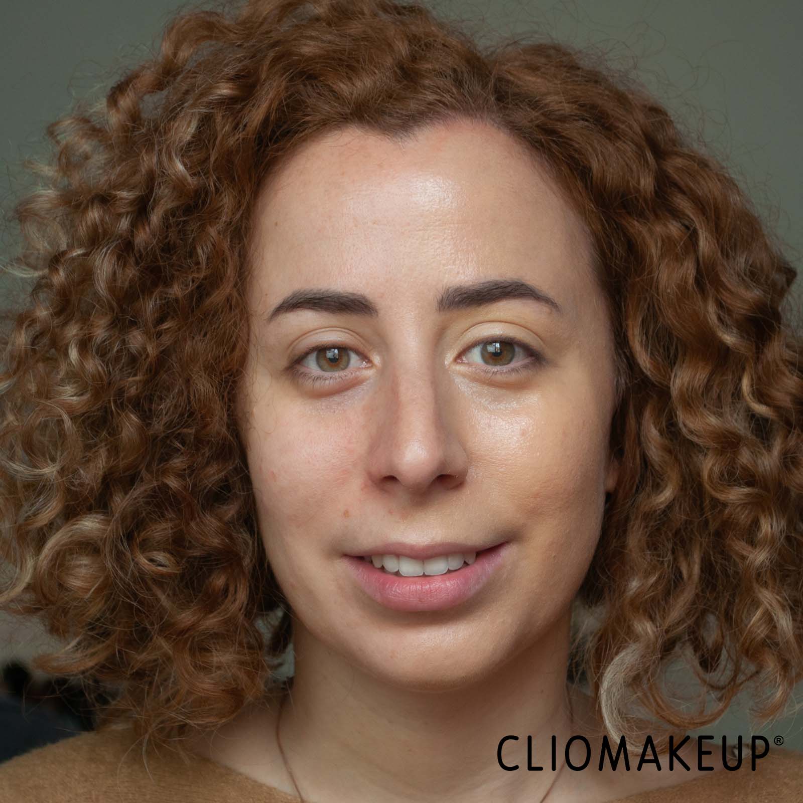 cliomakeup-recensione-fondotinta-yepoda-the-dewy-day-moisturizing-cushion-foundation-spf-30-8